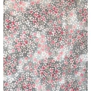Robert Kaufman Akiko Design Fabric #15698 4.13 yds Gray White Pink NEW Japan